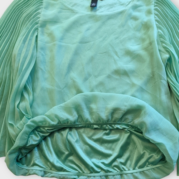 Size 10 Alfani Chiffon Green Bell Sleeve Blouse - Picture 5 of 6